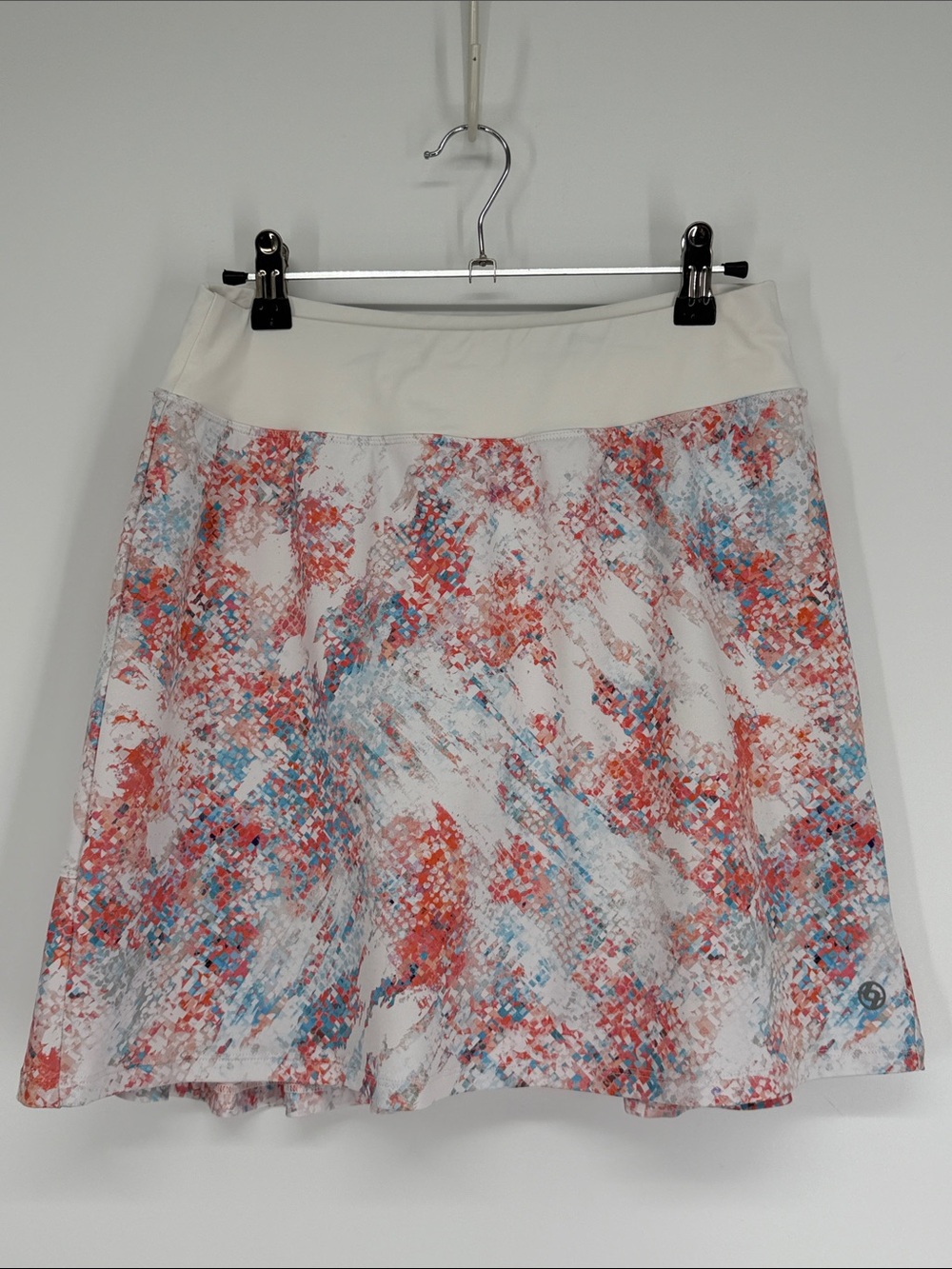 LIJA Tennis Skort Size Small White Coral Blue Abstract Geo Print